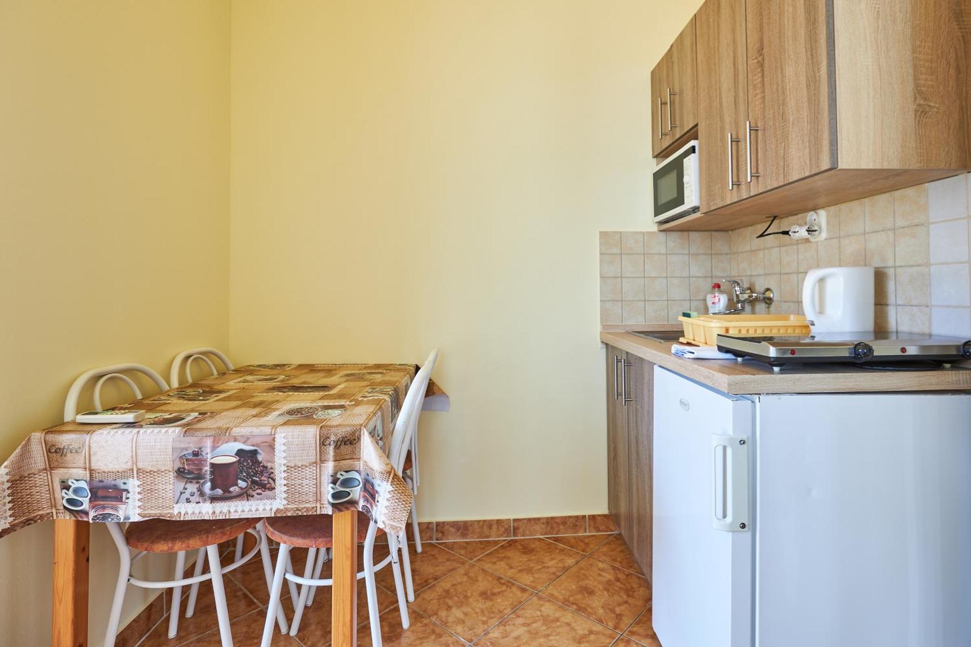 Ada 2 Apartmanhaz Гайдусобосло Екстер'єр фото