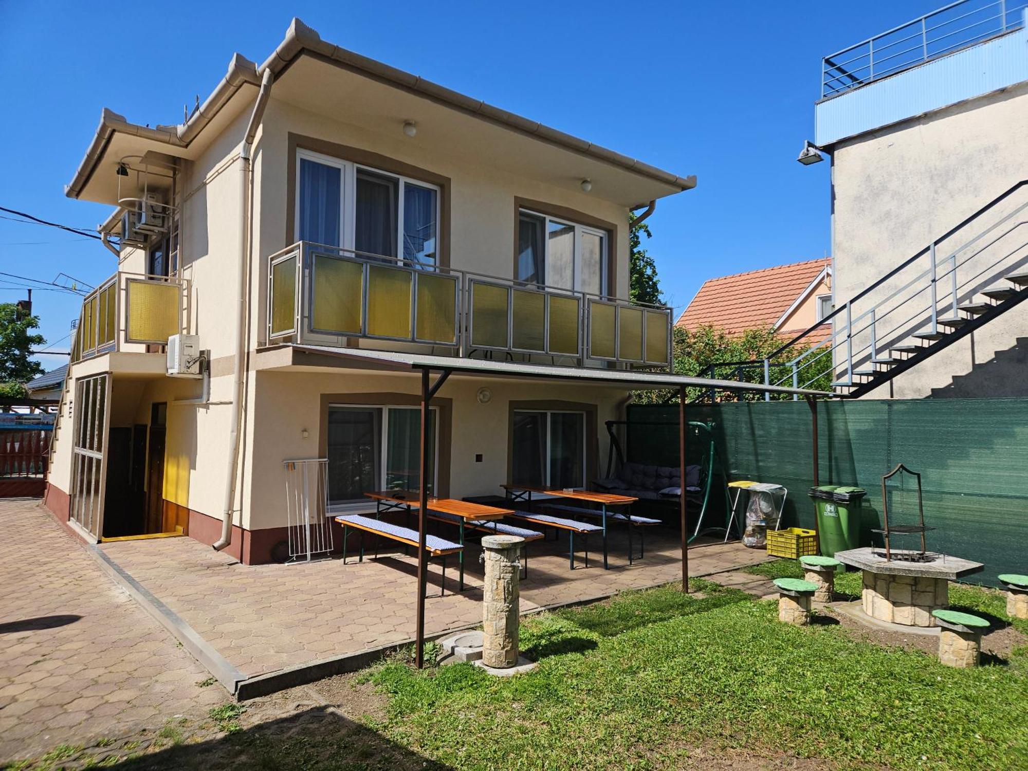 Ada 2 Apartmanhaz Гайдусобосло Екстер'єр фото