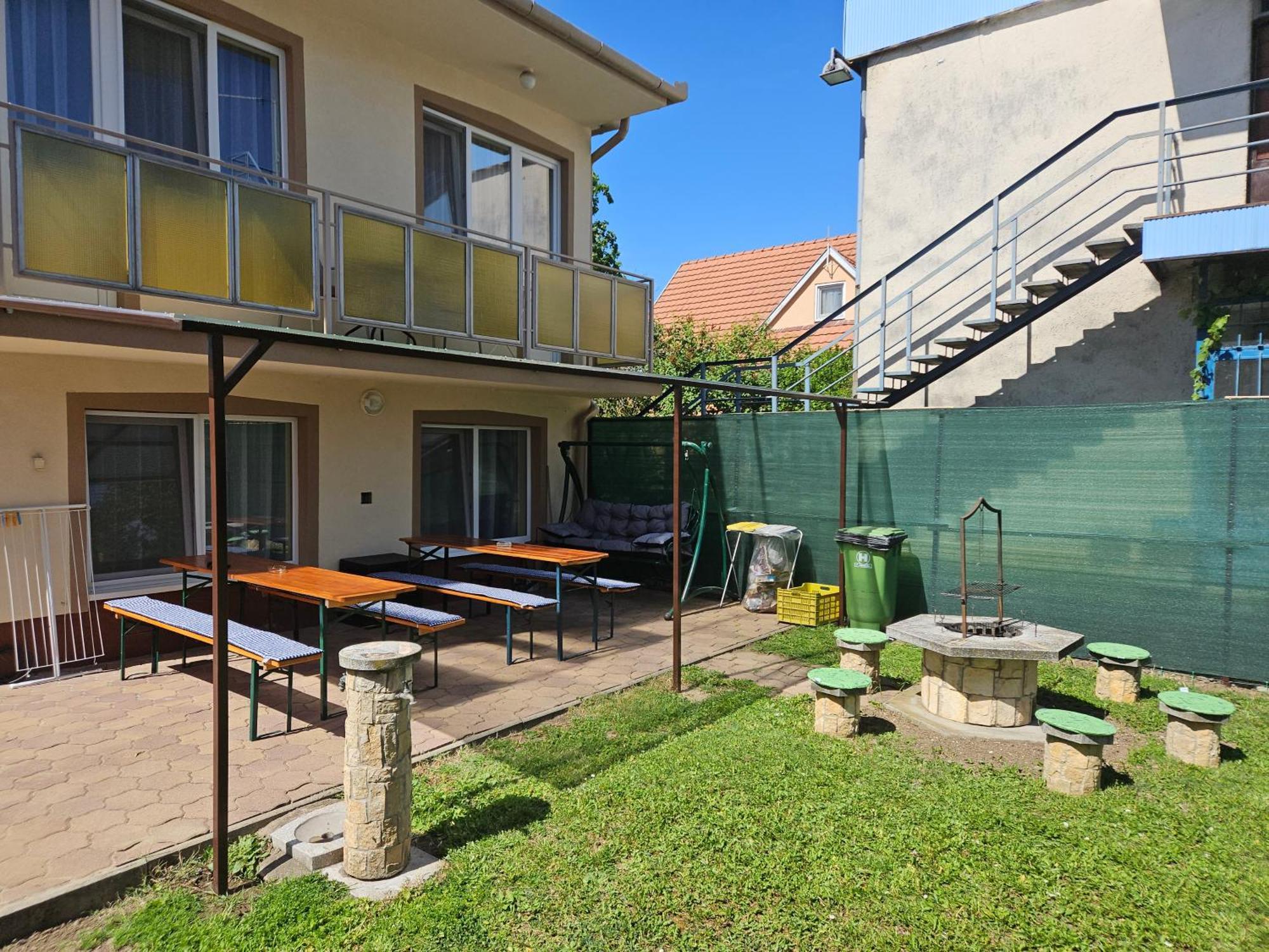 Ada 2 Apartmanhaz Гайдусобосло Екстер'єр фото